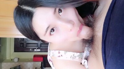 [亞洲無碼] 【快手泄密】吉林小少妇身材高挑175【紫薇姐姐】，旗袍美女，大长腿又白又直，粉穴特写直接喷鼻血[116 MP4 2890MB]