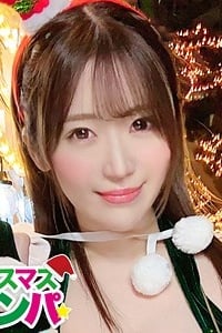 Chloe and Hiromi Massage and Masturbation