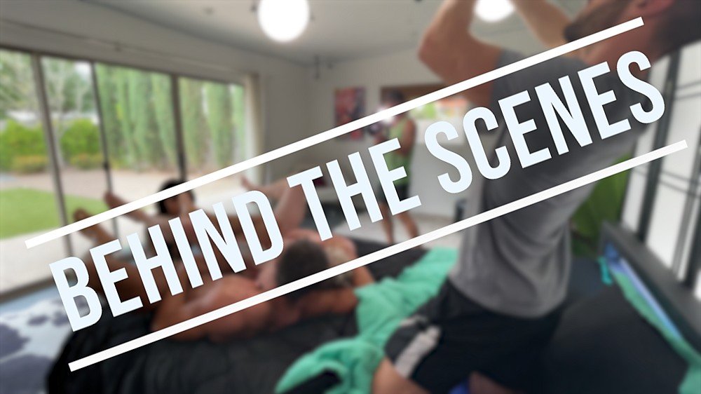 92年美腿財務姊姊的性愛放縱