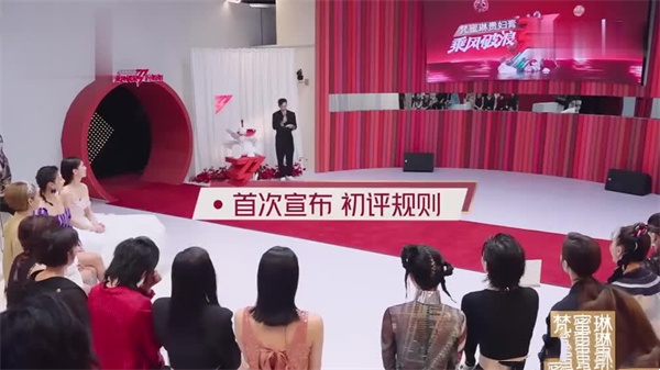 西安音乐学院气质小美妞被调教成淫妻 翘臀求肏！