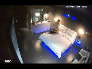 新作 [4K 20.3G] JUR054 眠れない森の美人妻 涼菜波美 28歳 AV DEBUT