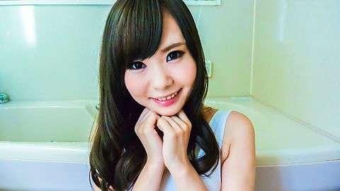 2.0K 15:00HD黑客破解家庭网络摄像头偷拍正在上网老公突然性起把明星颜值媳妇叫过来干一炮发泄