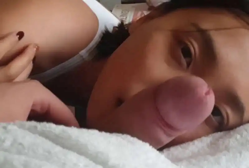 3.1K 25:50HD白桃味的小姑娘露脸被纹身小哥干了,颜值不错跟狼友互动撩骚,激情上位边亲边草,让小哥后入干小屁股真刺激