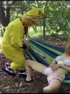 3.1K 28:59HD宾馆里好几个小姐妹一起发骚诱惑狼友,全程露脸黑丝情趣,听狼友指挥轮流展示,道具抽插特写展示表情好骚