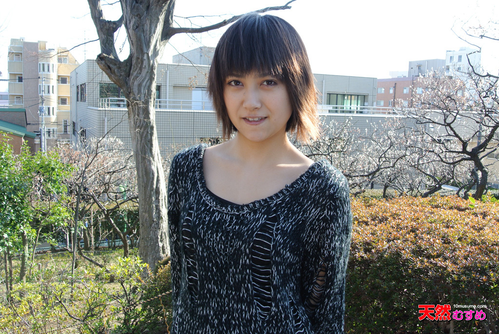 给黑丝女友做推油，撕开丝袜就开干，淫荡小母狗撅高高屁股主动求插入，反差婊一个[15:44]