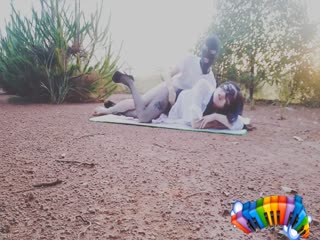 [亞洲無碼] 最新流出厕拍大神给KTV送酒顺便女厕偷拍小姐尿尿几个颜值高跟美女[116 MP4 855MB]