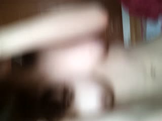 小嫂子在家锻炼身体 曼妙的身材让人欲罢不能根本受不了直接脱掉插入鸡巴狂艹639