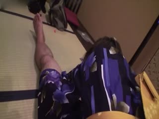 原創 [MP4 1.5G]玲奈Lena健身房邂逅大雞巴猛男開房沖洗乾淨口硬雞巴女上位瘋搖 巨乳萌娃Yui如飢似渴撩起長裙揉乳扣屄勾引修理工廚房後入潮噴等 720p