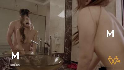 这丝袜大屁股谁顶得住