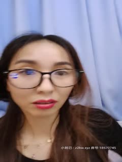 清纯学生妹为生活费下海拍片，私密视频曝光！