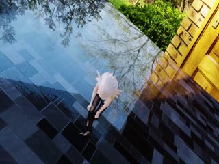 儿子在楼梯间狂插性感小妈