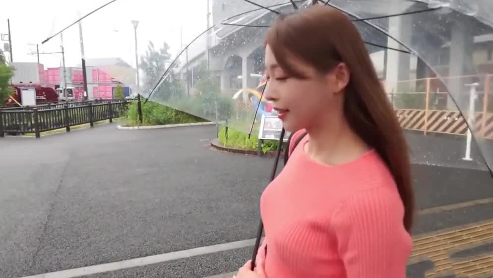 素颜女友晨醒遭中出恶作剧 3小时激情实录 HRSM118