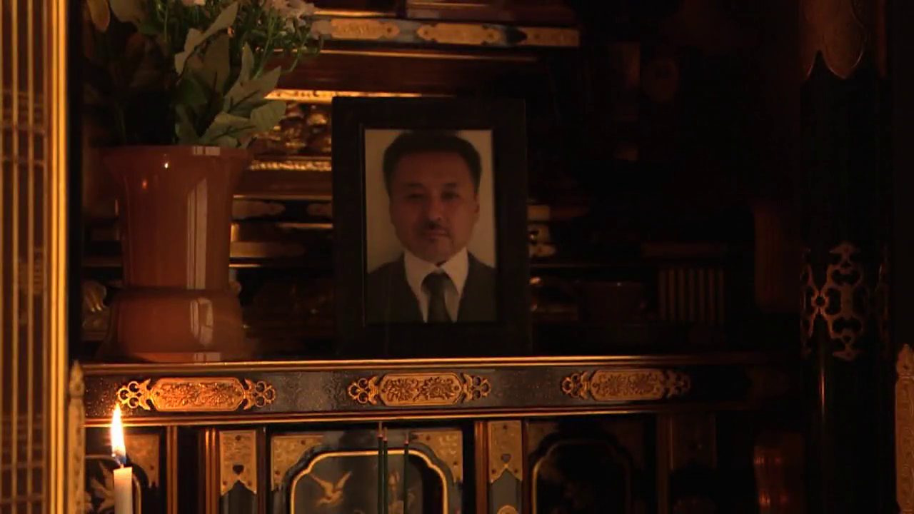 真的要哭了！清纯大学生被我大鸡巴的一次次冲击下，逐渐迷失