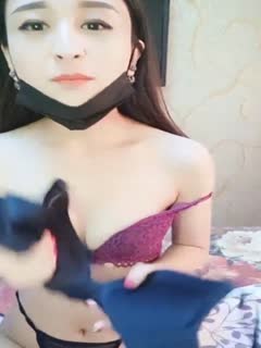 FNS141 米娅 卡米基 三连高潮绝顶！睡梦中遭后入突袭，高潮余韵中肉体贴合摩擦