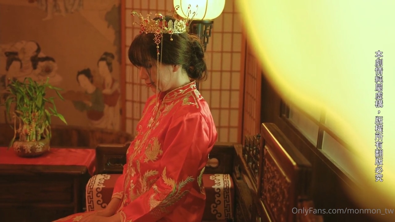 2025年9月最新，【重磅】顶级淫妻【5xsq】付费，多人极端淫乱，奶子被操左右甩动，发出啪啪的诱人声响，单男狂暴输出射精，尽情发泄兽欲