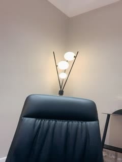 [亞洲無碼] 新系列夜总会酒吧女厕后拍各种黑丝高跟 美女如云两个喜欢前蹲的闺蜜逼毛浓密性感 11V)[116 MP4 579MB]