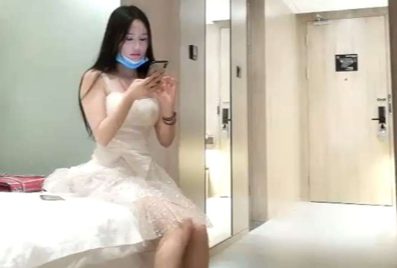 [无码破解]SGKI065 身着怪兽服装在盂兰盆节上进行催情液和物品自慰！户外高潮