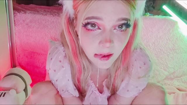 8月新品，5XSQ淫荡眼镜熟女【丸子】定制福利，大姨妈期间也不休息，剧情淫语情趣丝袜道具自慰潮喷_ (2)