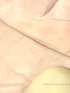 风骚人妻被金主包养露脸做爱 淫荡翘臀被干到喷水内射彻底变成专属骚货 A片