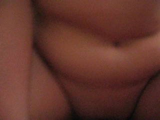 利哥探花 巨乳骚货大奶晃动张腿呻吟，浪穴被猛干狂爆内射，高潮腿软求饶