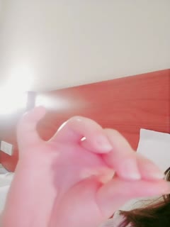 GESY029 【站起来】可爱的脸蛋和强烈的性欲已经报警