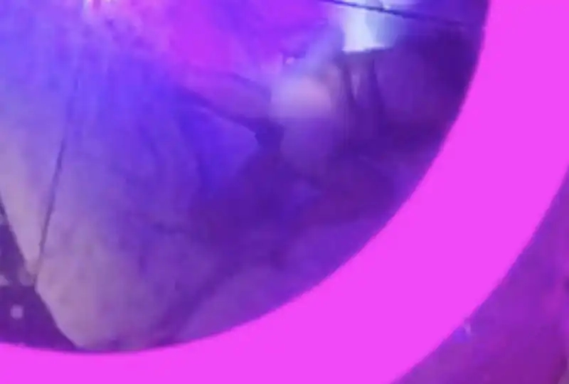 2025年10月最新，【重磅】顶级大神约啪，【超美清纯小女友】，最新2期身材颜值一流，完美了露脸，女神级别，操的好爽！