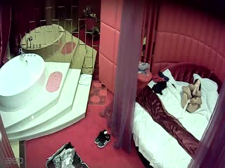 国产四级片之纵欲的丰满杨贵妃，私处全露让你看个够