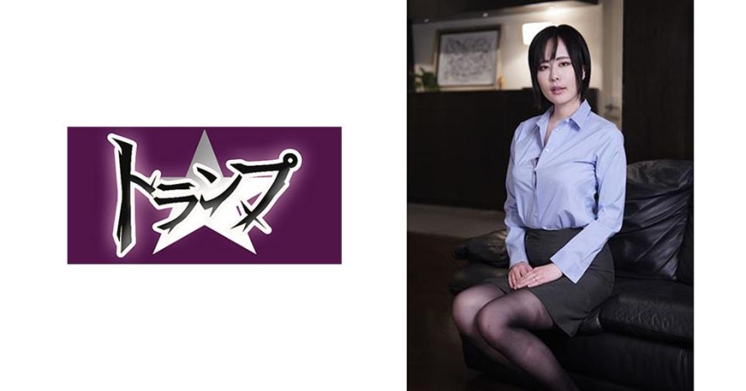 美麗的女孩太敏感的桃屁股了