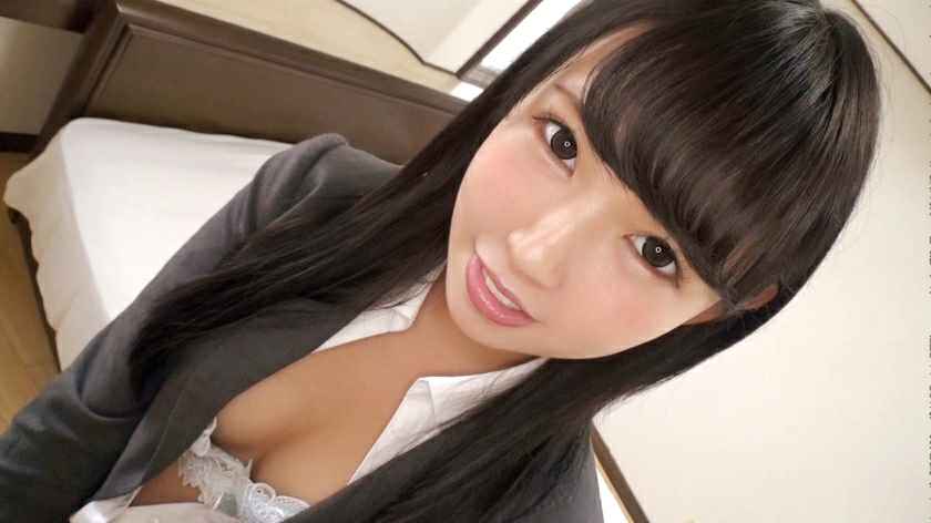 一個兒童志願服務的女性 意外支持AV出現Nanase Honoka