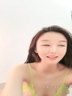 顶级身材大奶白皙嫩妹【童话故事女孩】下海作品①，载入史册的灌肠掰屁眼，水喷几米远(2V)