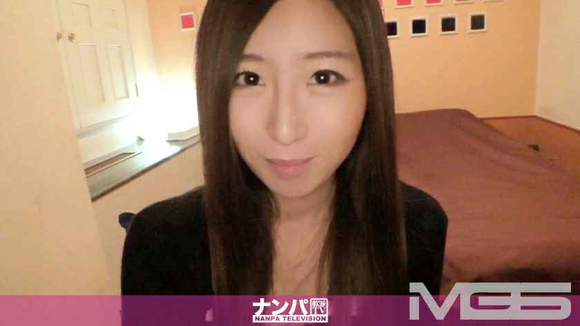 Lena Anderson极品粉嫩鲍穴湿滑滴水，大开双腿任你狂操猛插！