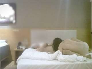 3P 175黑色長腿 下課帶回家和兄弟一起幹