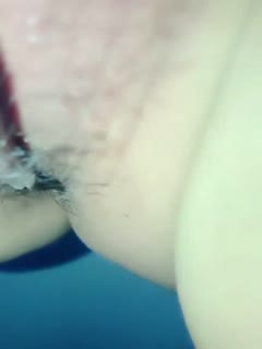 FC2PPV 4586283 [第一臉to face]來自某個超級受歡迎的小組 That Greyday成員 出現。1次射擊220萬日元超高且完全擴展。請不要使用其他單詞。 增長價格上漲FC2PPV458628320241211