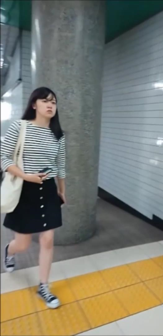 3D动漫 崩坏 星穹铁道 流萤 被三只大肉棒轮番抽插玩弄，全身上下的洞都被男人给玷污填满了