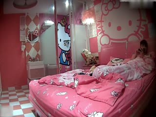 與校內集訓中的女子田徑部員中出夢的後宮亂交！ HUNTB631